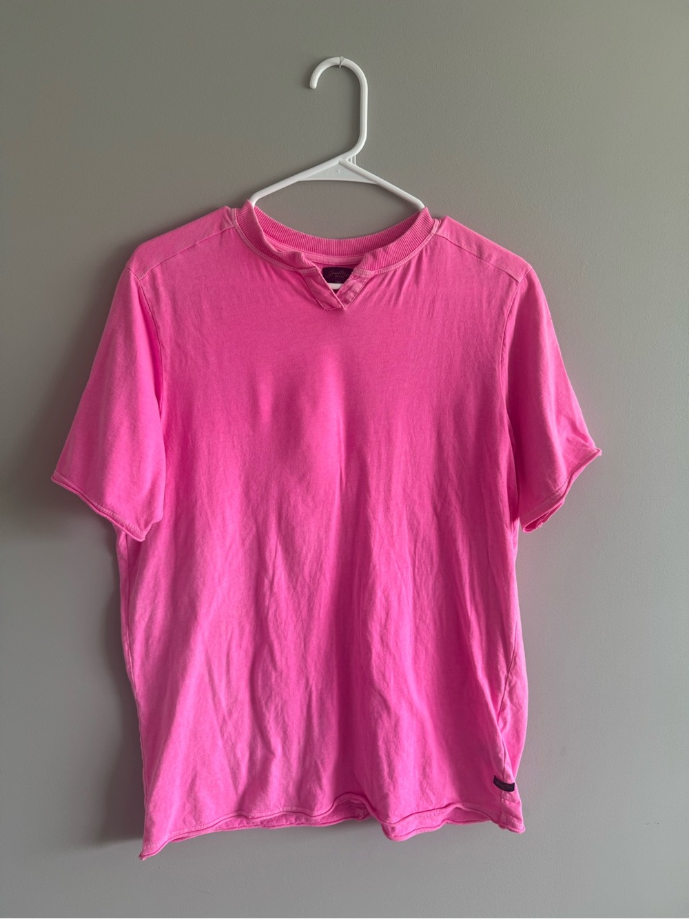 Good Man Brand Men's Vibrant Pink Short-Sleeve Tee